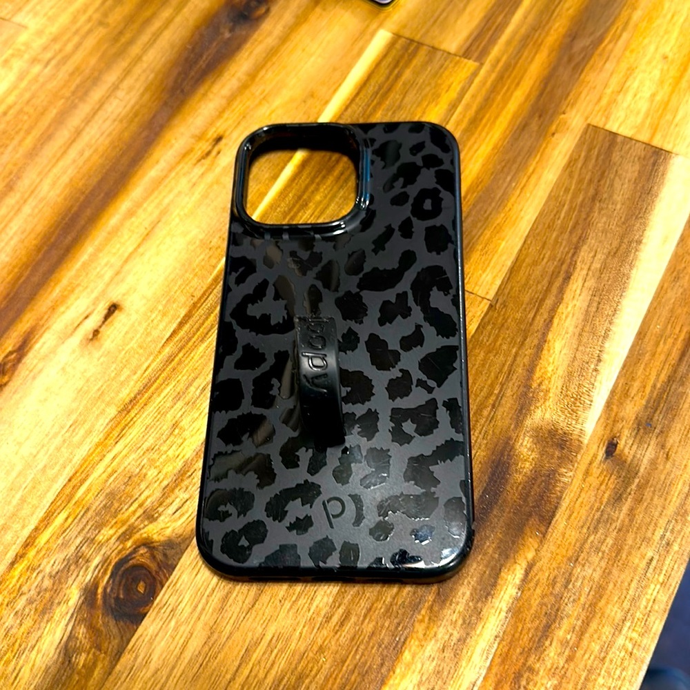 Loopy case for Apple IPhone 14 Pro Max black leopard
